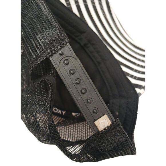 ROXY Trucker Cap Black Stripe Tropical Just Ok ULUWATU Jungle Collectible Island - Picture 6 of 7